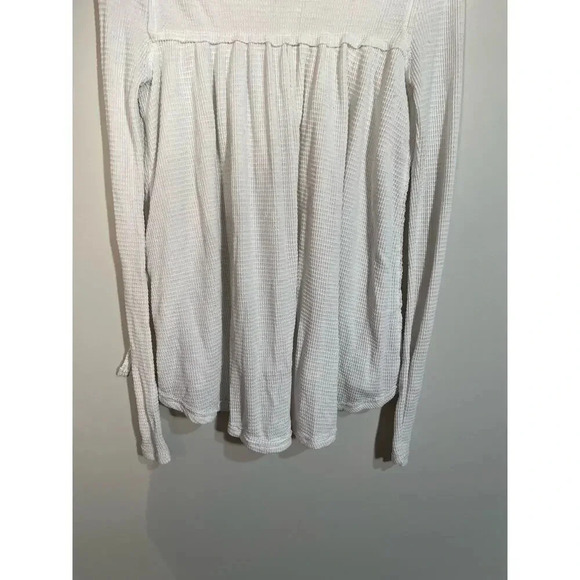 We The Free Kai Thermal Henley Top in White - Picture 9 of 12